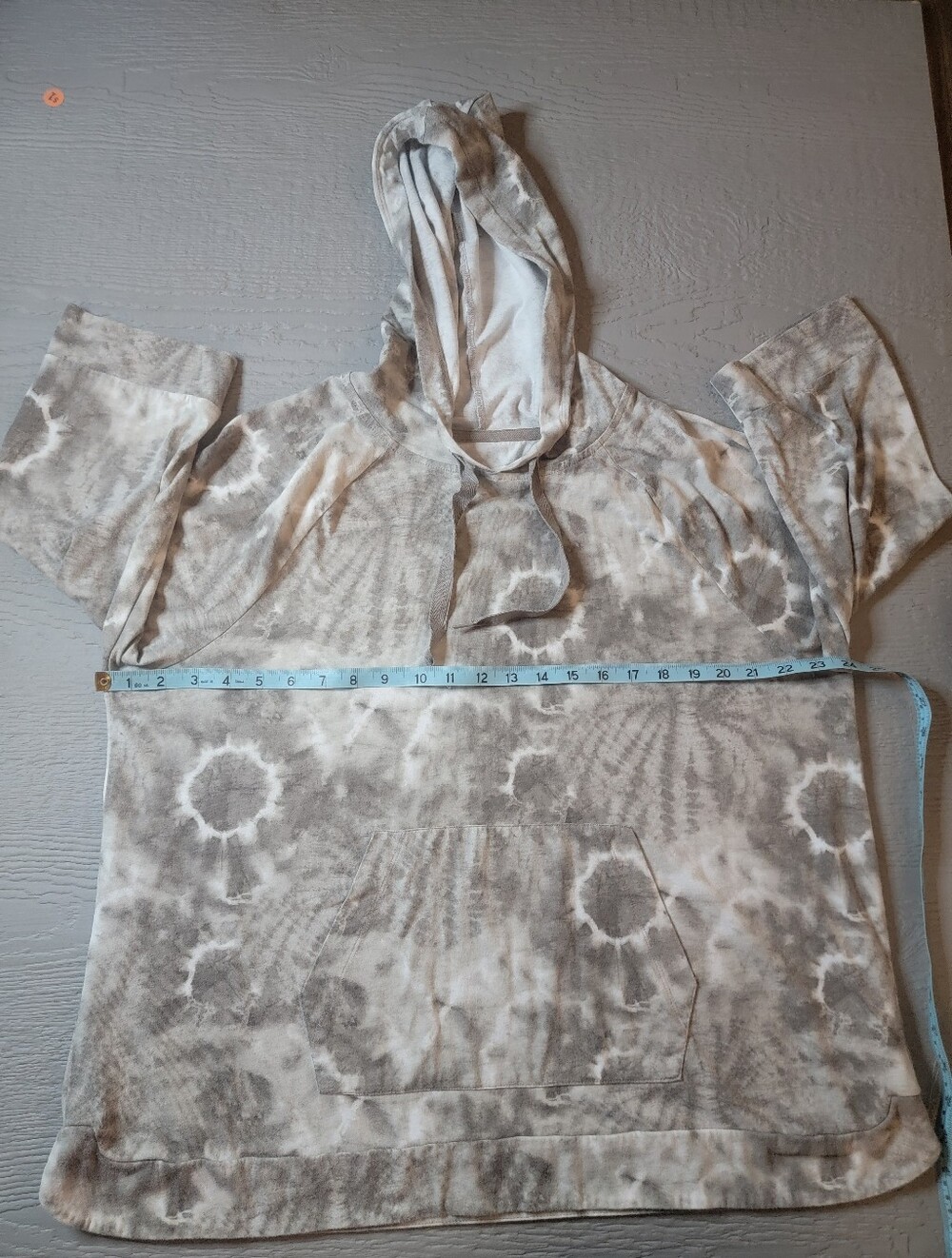 ♡Koolaburra By UGG Gray Tie-Dye Hooded Pullover Sleeves Stop At The Elbow. C-22